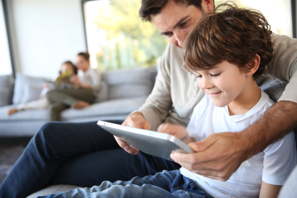 (Q&A Bank) Dad son tablet