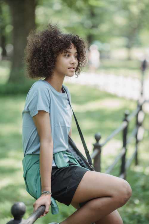 <p>Early adolescence is the stage of life when we experience the highest need for social validation and acceptance. But this need is coupled with high sensitivity to peer criticism. </p><p>In this new episode, Dr. Gary Goldfield explains how social media use exploits these developmental characteristics and puts teens at greater risk of negative self-esteem and body image. </p><p>Healthy Teens is a podcast from the Canadian Paediatric Society. <strong>﻿</strong>Listen now. </p>